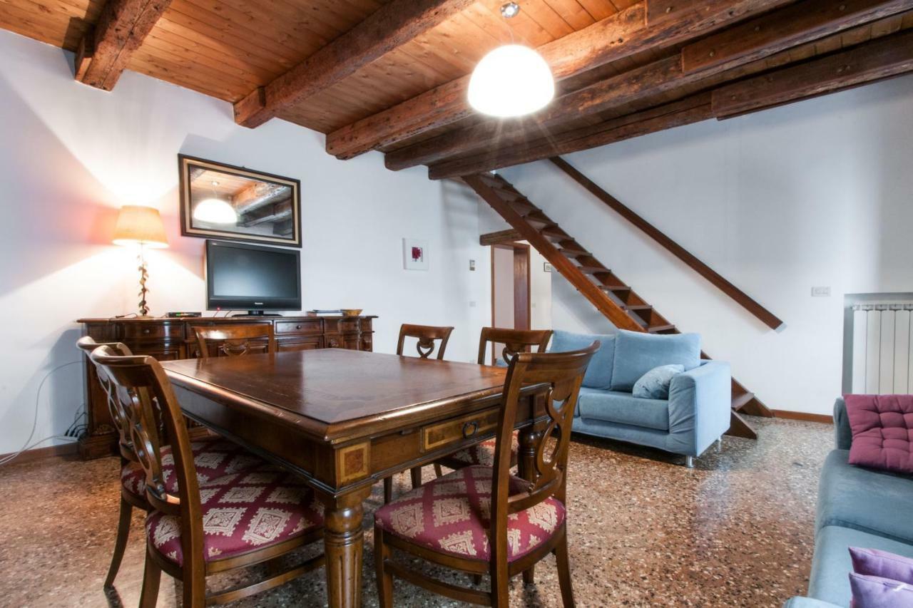 Appartamenti Ca'Giustinian Venice Exterior photo